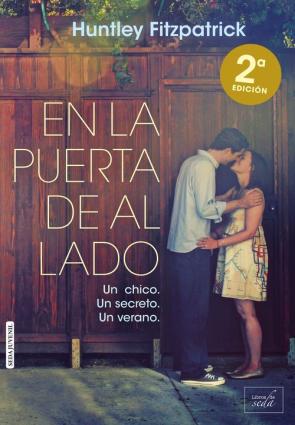 Libro En la Puerta De Al Lado (2015)