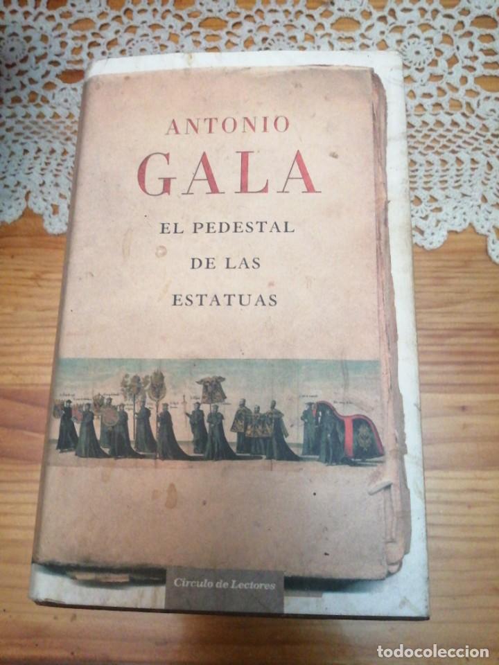 Libro El Pedestal De Las Estatuas